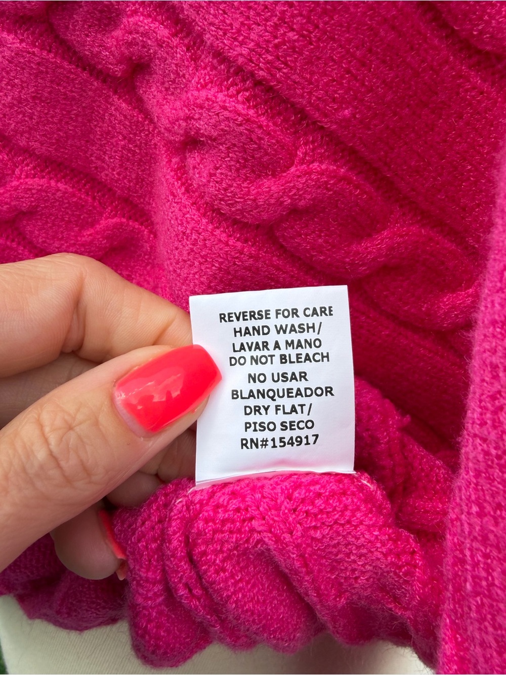 Vine And Love Hot Pink Chunky Cable Knit Long Sleeve Feminine Sweater Size Small - Picture 8 of 10